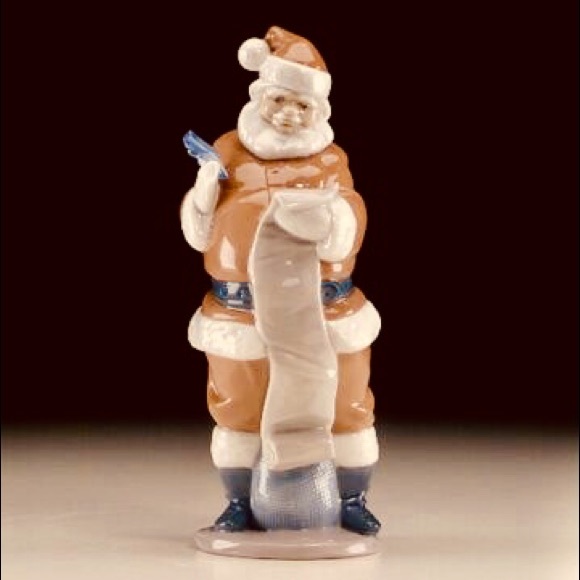 Lladro-SANTAS LIST. 01006657.Retired 2000